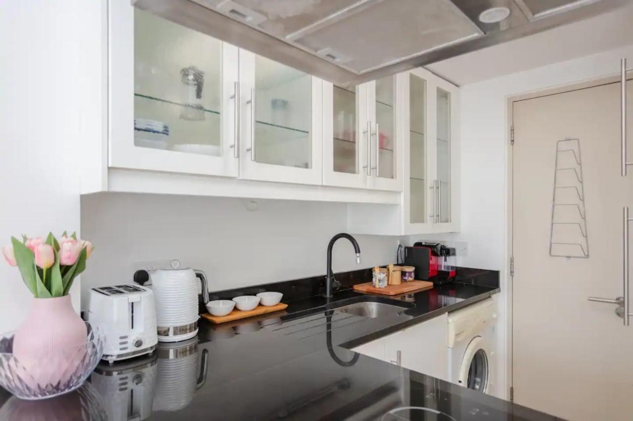 Stylish 1 Bedroom Apartment Near Northcote Road London Exterior photo